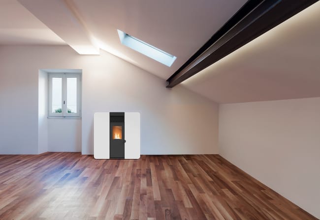 Estufa de pellet canalizable REDPOD First Advance Slim 8 kW blanca