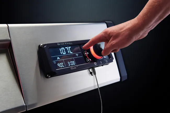 Barbacoa de gas BROIL KING Regal Q 490 Ir de 6 quemadores y 22 kw de potencia recomendado para más de 10 personas