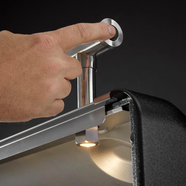 Barbacoa de gas WEBER Genesis EPX-435 de 6 quemadores y 14.1 kW de potencia